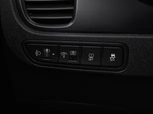 Kia  15