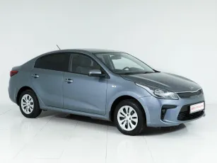 Kia  3