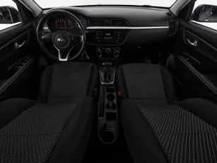 Kia  8
