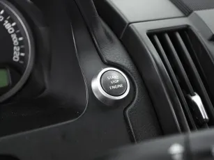 Land Rover  16