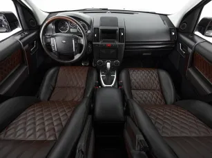 Land Rover  9