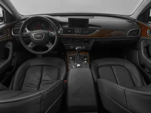 Audi  8
