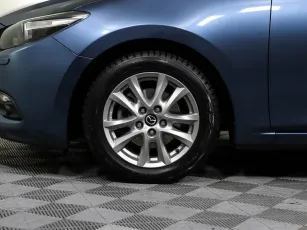Mazda  9