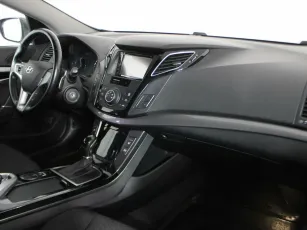 Hyundai  6