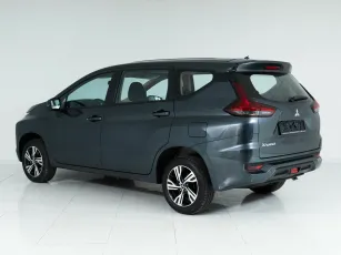 Mitsubishi  4