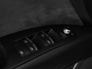 Audi  15