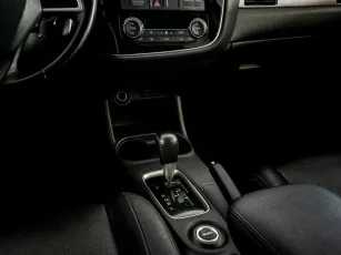 Mitsubishi  10