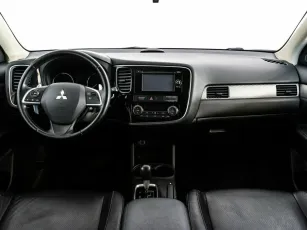 Mitsubishi  6