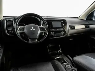 Mitsubishi  7