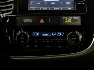Mitsubishi  9