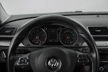Volkswagen  11