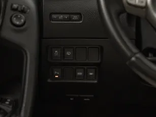 Nissan  14