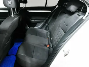 Skoda  9