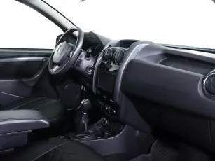 Renault  9