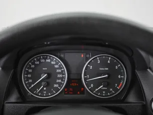 BMW  10