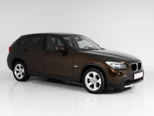 BMW  3