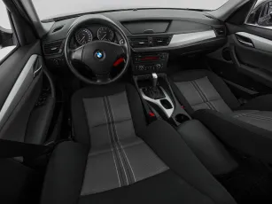 BMW  9