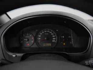 Hyundai  11
