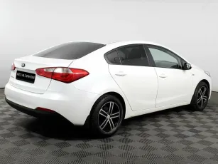 Kia  3