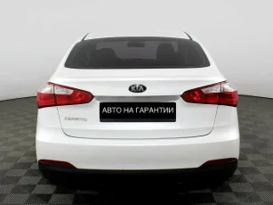 Kia  4