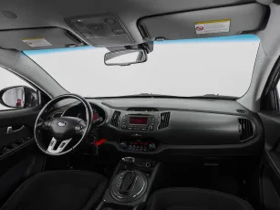 Kia  11