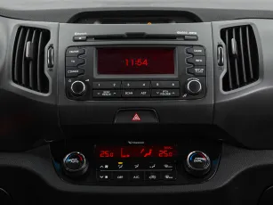 Kia  14