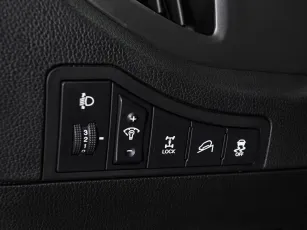 Kia  8