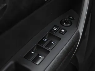 Kia  12
