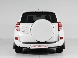 Toyota  5