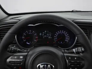 Kia  12
