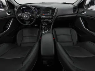 Kia  8