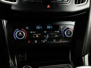 Ford  10