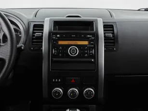 Nissan  17