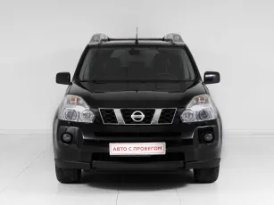 Nissan  2