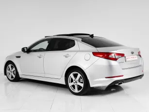 Kia  4