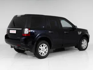 Land Rover  4