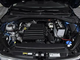 Volkswagen  8