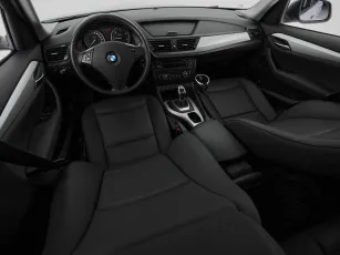 BMW  9