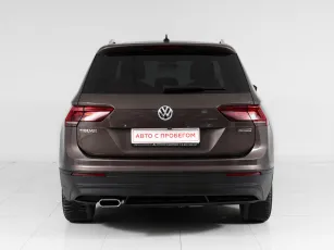 Volkswagen  6