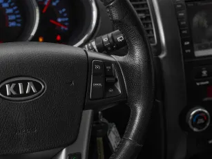 Kia  12