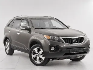 Kia  3