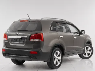 Kia  6