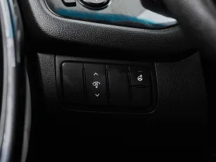 Kia  16