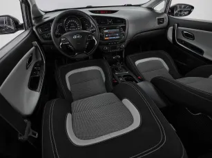Kia  9