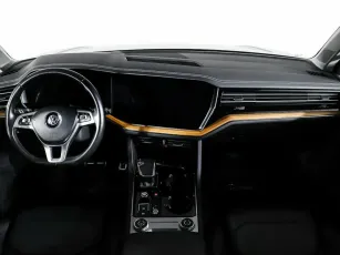 Volkswagen  10