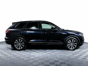 Volkswagen  4
