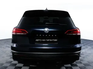 Volkswagen  6