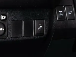 Toyota  11