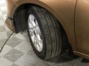 Kia  7
