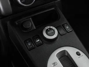 Nissan  13